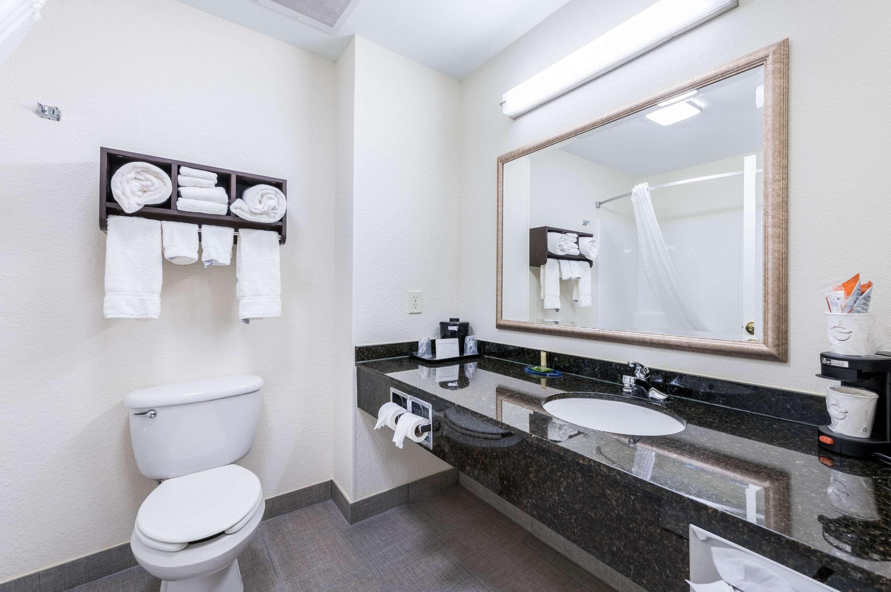 Clarion Pointe Madison-Huntsville Εξωτερικό φωτογραφία