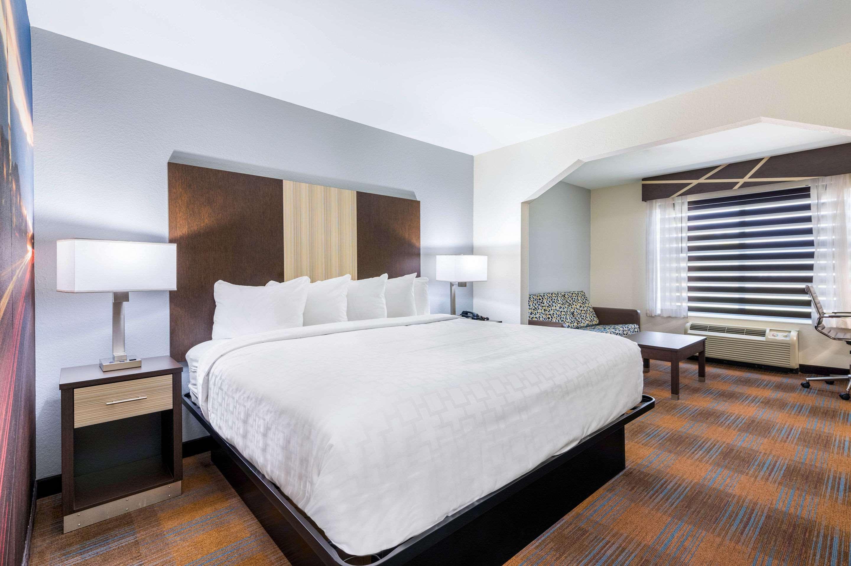 Clarion Pointe Madison-Huntsville Εξωτερικό φωτογραφία