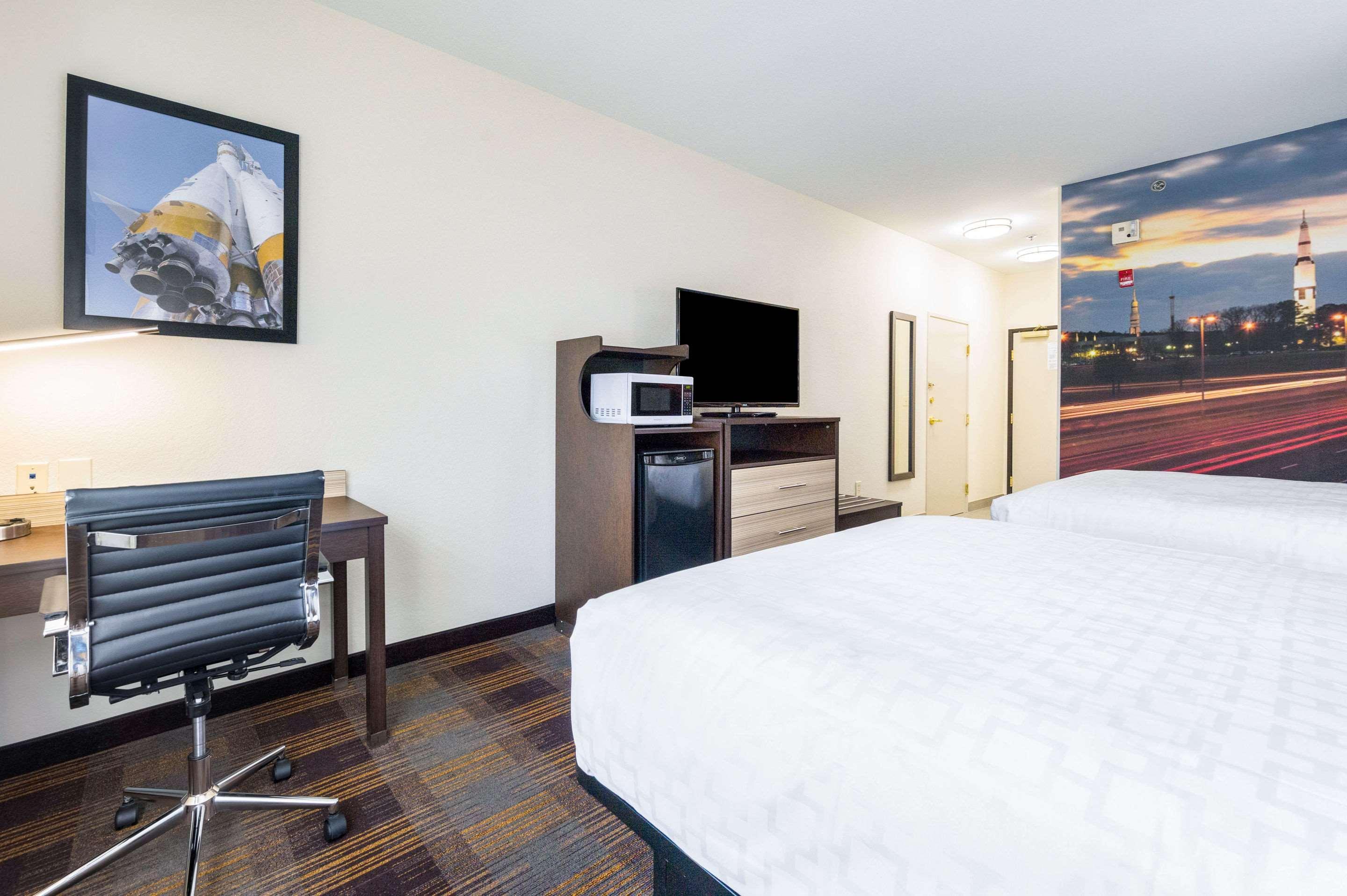 Clarion Pointe Madison-Huntsville Εξωτερικό φωτογραφία