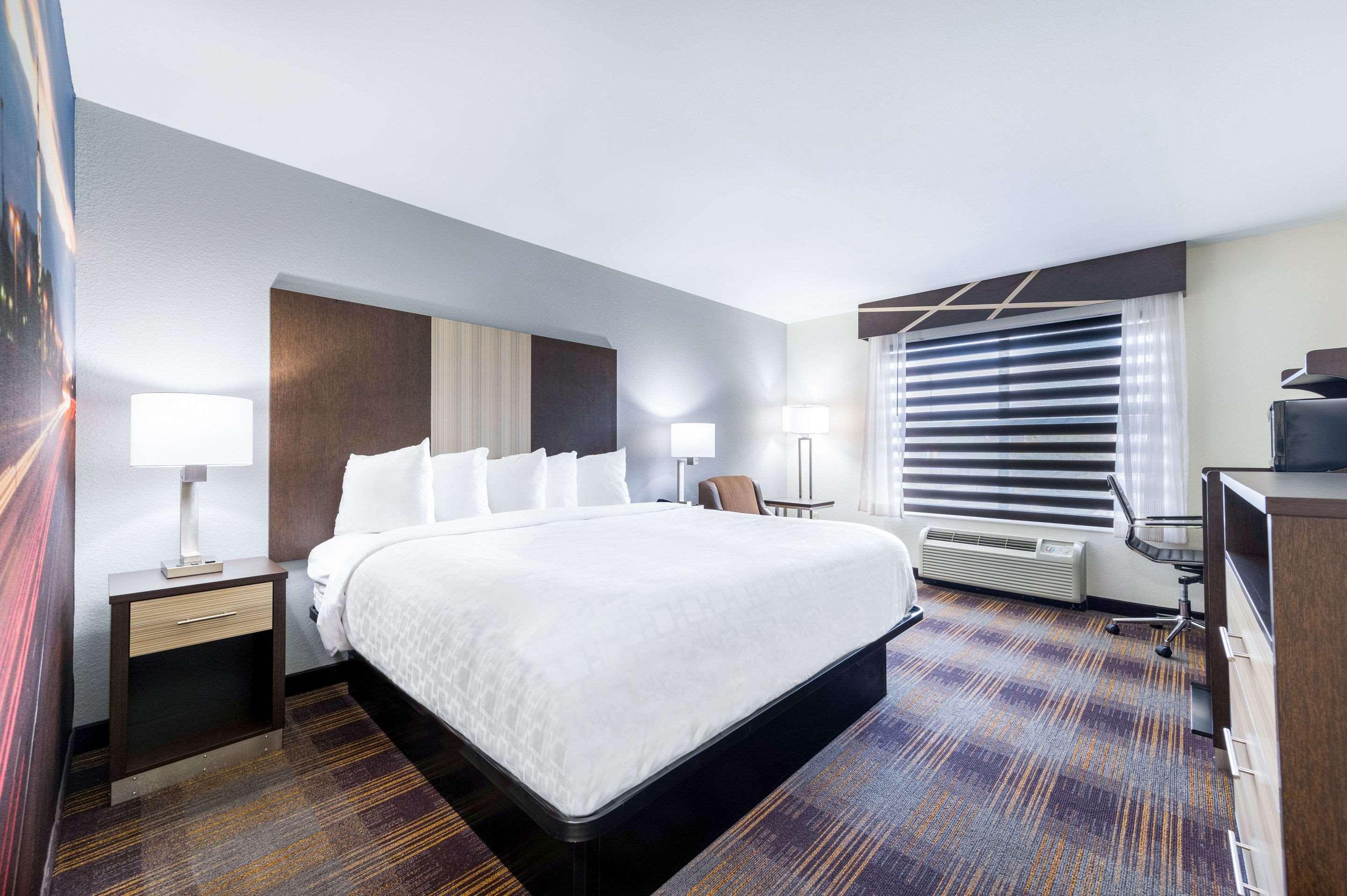 Clarion Pointe Madison-Huntsville Εξωτερικό φωτογραφία