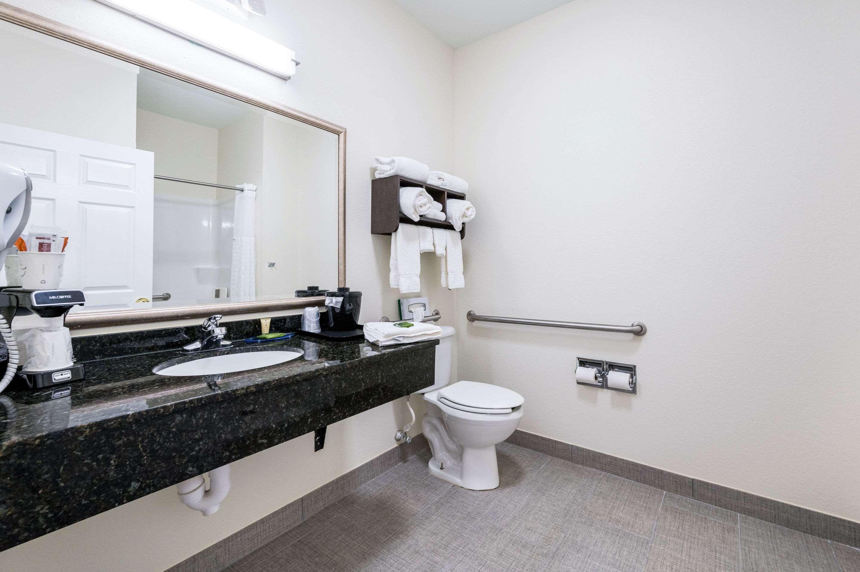 Clarion Pointe Madison-Huntsville Εξωτερικό φωτογραφία
