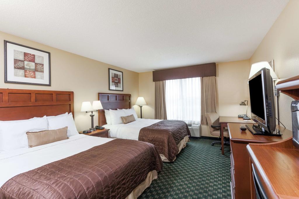 Clarion Pointe Madison-Huntsville Εξωτερικό φωτογραφία