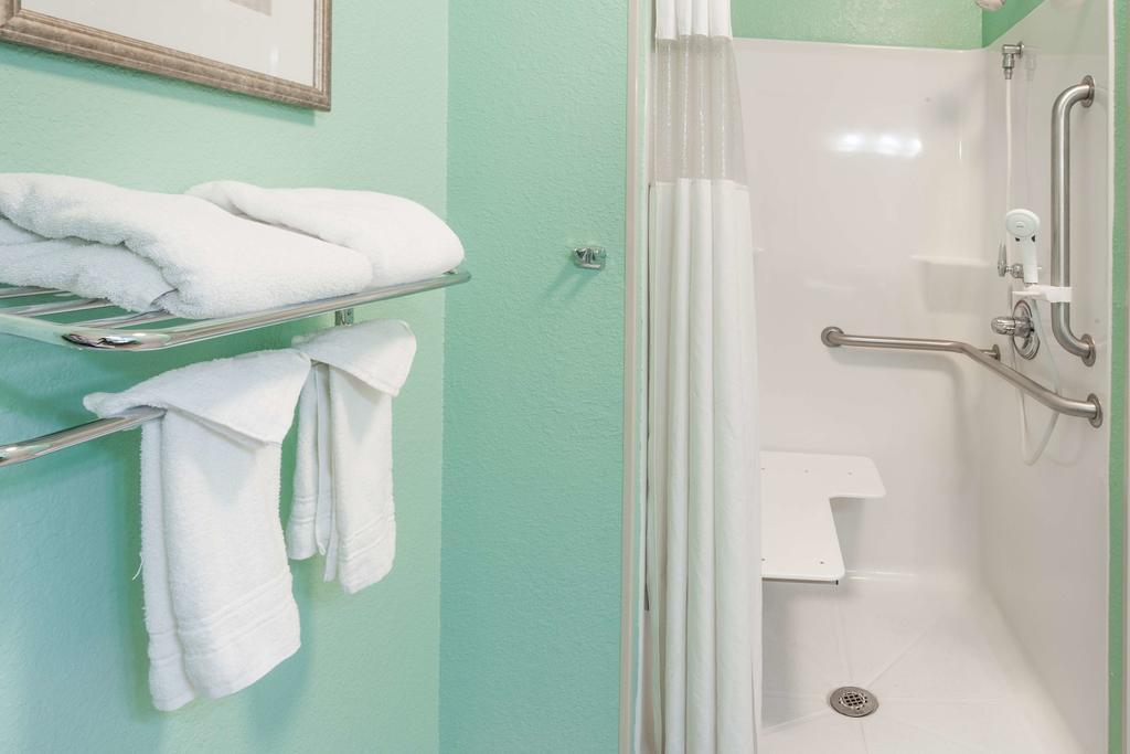 Clarion Pointe Madison-Huntsville Εξωτερικό φωτογραφία