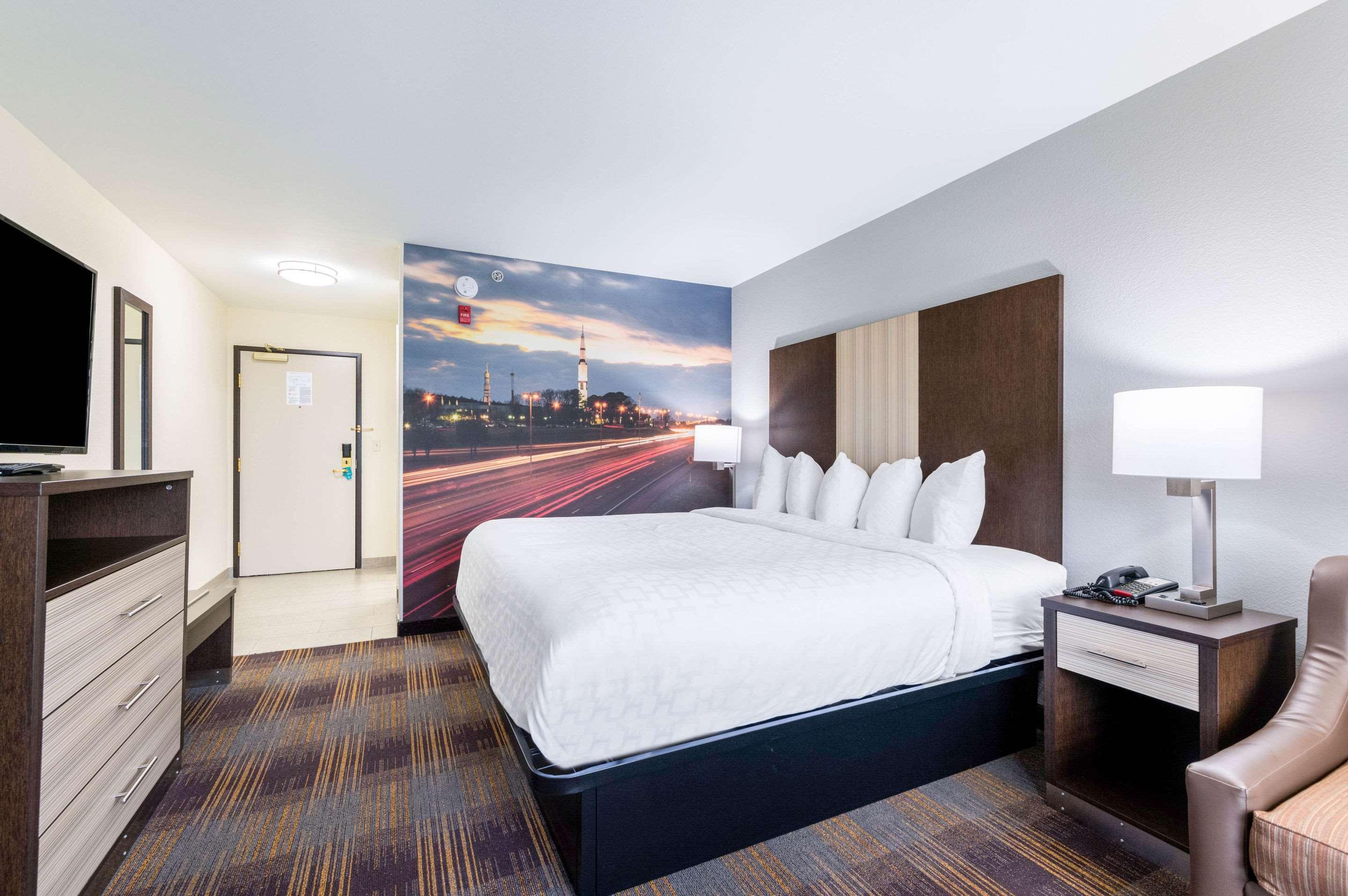 Clarion Pointe Madison-Huntsville Εξωτερικό φωτογραφία